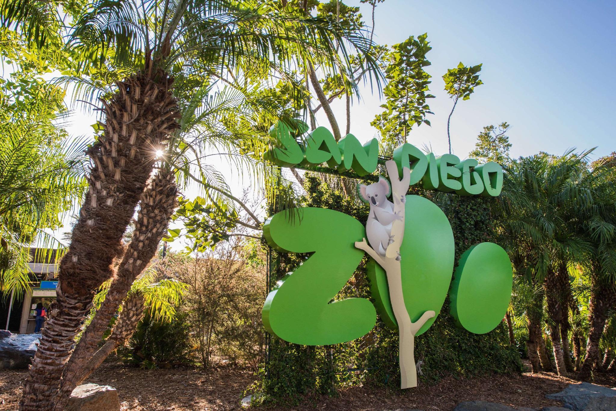 Ramada By Wyndham Near Seaworld / Mission Beach San Diego Exterior foto